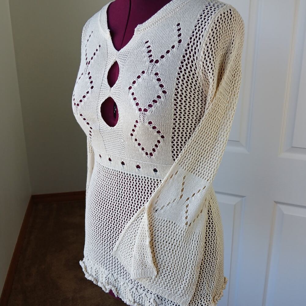 Repaired Lightweight Knit Top Swim Cover M / L long bell sleeve Hi-Lo upcycled